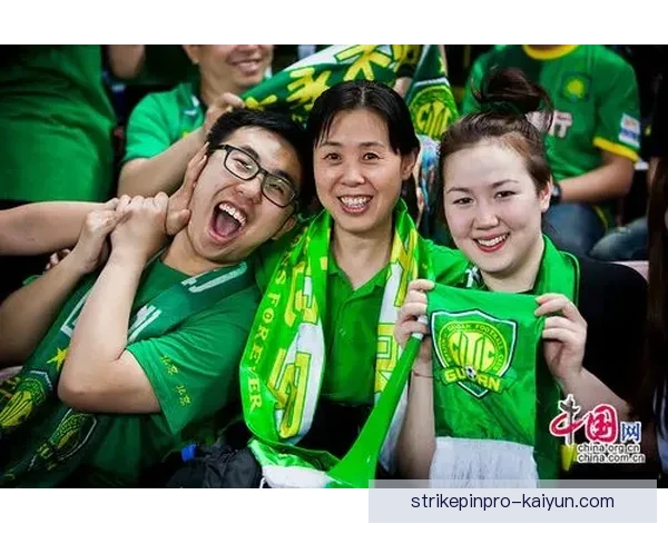 北京国安迎来绿色海洋，队伍状态回暖期待新赛季表现