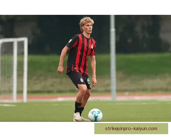 博洛尼亚在近期比赛中发挥稳健，状态回暖值得关注。